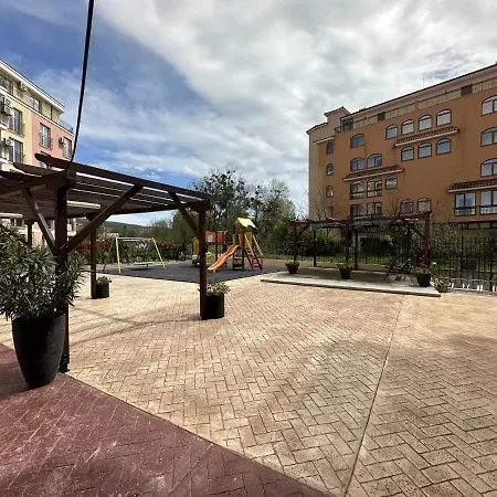 Apartment Cozy Sunny