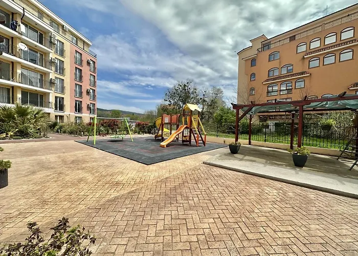 Cozy Sunny Apartament